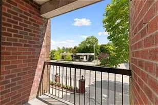 666 Main St, Winchester, MA 01890 - Photo 24
