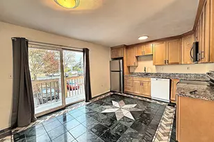 88 Belmont St, Lowell, MA 01852 - Photo 4