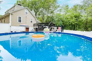 165 Astle St, Tewksbury, MA 01876 - Photo 26