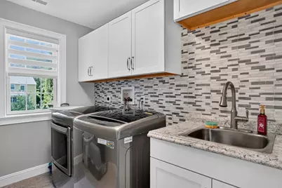 10 Sterling Ct, Northborough, MA 01532 - Photo 22