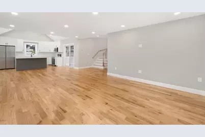 5 Colfall St, Seekonk, MA 02771 - Photo 8