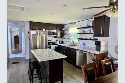 9 Maid Marion St, Oxford, MA 01540 - Photo 10