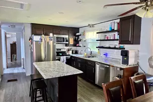 9 Maid Marion St, Oxford, MA 01540 - Photo 10