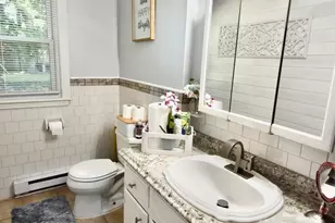 9 Maid Marion St, Oxford, MA 01540 - Photo 16