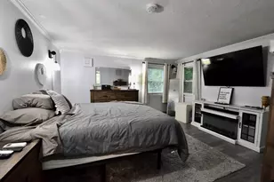9 Maid Marion St, Oxford, MA 01540 - Photo 14