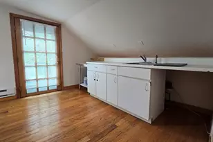 164 Auburn, Cambridge, MA 02139 - Photo 2