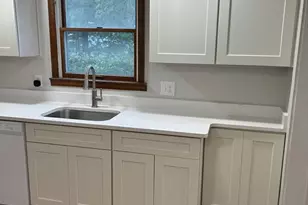 226 High St, Whitman, MA 02382 - Photo 2