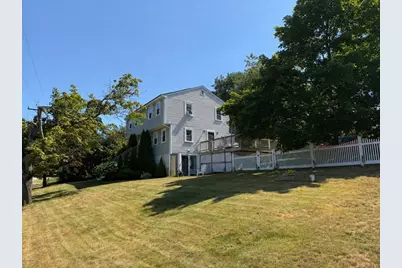 92 Colchester Dr, Plymouth, MA 02360 - Photo 2