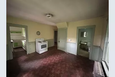 15 Conway St, Beverly, MA 01915 - Photo 14