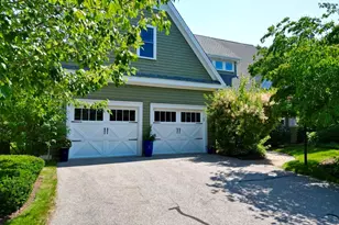 17 Aberdeen, Plymouth, MA 02360 - Photo 2