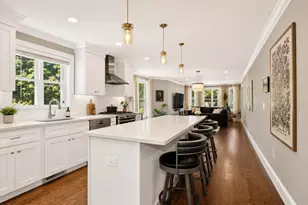 256 Watertown St, Newton, MA 02458 - Photo 6