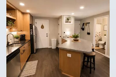 655 W Lowell Ave #12, Haverhill, MA 01832 - Photo 4