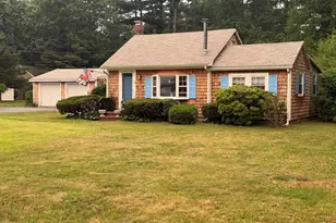 16 Vine St, Duxbury, MA 02332 - Photo 1