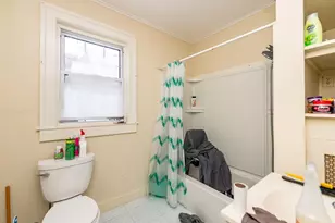 33 Harbor St, Salem, MA 01970 - Photo 12
