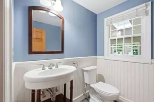 7 Rising Sun Ln, West Bridgewater, MA 02379 - Photo 8