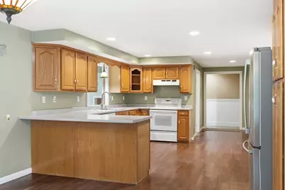 7 Rising Sun Ln, West Bridgewater, MA 02379 - Photo 6