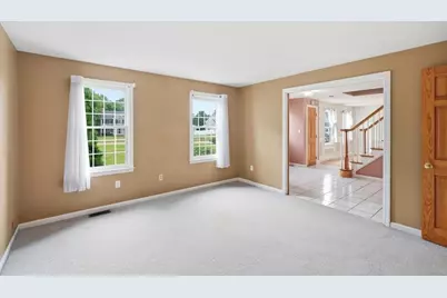 7 Rising Sun Ln, West Bridgewater, MA 02379 - Photo 4