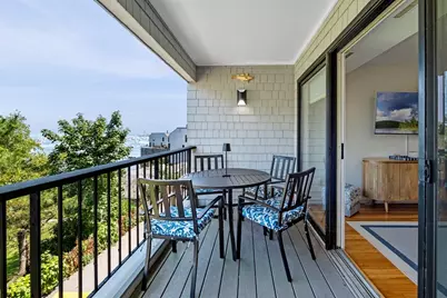2 Brackett Brackett Pl #B, Marblehead, MA 01945 - Photo 4