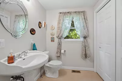 301 Winch St, Framingham, MA 01701 - Photo 30