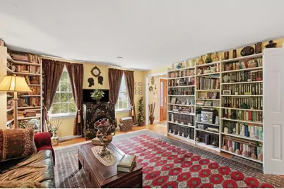 301 Winch St, Framingham, MA 01701 - Photo 8