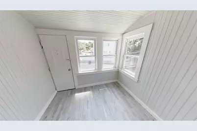 836 Canterbury St #2R, Boston, MA 02131 - Photo 8