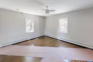836 Canterbury St, Boston, MA 02131 - Photo 4