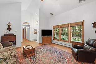 18 Allens Ln, Rehoboth, MA 02769 - Photo 4