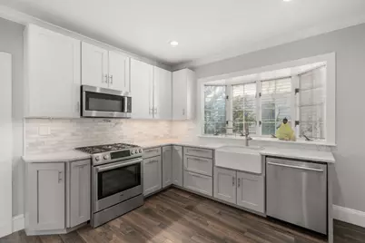 26 Hinckley St #1, Boston, MA 02125 - Photo 10