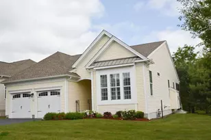 14 Hartshorne Way, Methuen, MA 01844 - Photo 2
