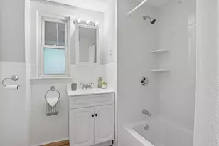 16 Underhill St, Winthrop, MA 02152 - Photo 6