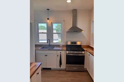 362 Mt Hope St #2, North Attleboro, MA 02760 - Photo 4