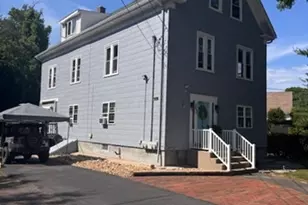 362 Mt Hope St, North Attleboro, MA 02760 - Photo 2