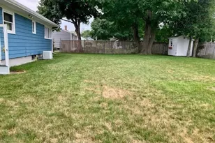 71 Seymour St, New Bedford, MA 02744 - Photo 6