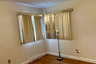 71 Seymour St, New Bedford, MA 02744 - Photo 18
