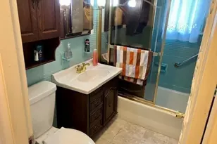 71 Seymour St, New Bedford, MA 02744 - Photo 20