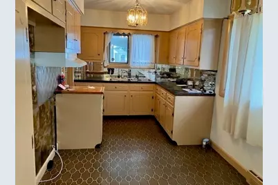71 Seymour St., New Bedford, MA 02744 - Photo 12