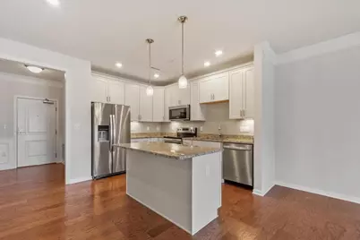 2 Francis Dr #203, Andover, MA 01810 - Photo 2