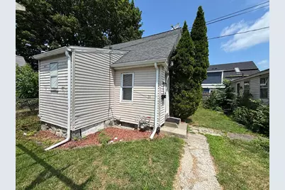 24 Myrtle St, Weymouth, MA 02189 - Photo 14