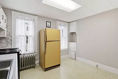 108 Grape St, Chicopee, MA 01013 - Photo 24