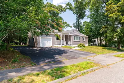 13 Curley Dr, Hudson, MA 01749 - Photo 1