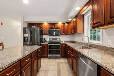 7 Evergreen Ln, Sturbridge, MA 01518 - Photo 10
