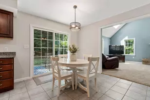 7 Evergreen Ln, Sturbridge, MA 01518 - Photo 12