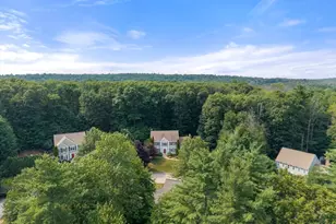 7 Evergreen Ln, Sturbridge, MA 01518 - Photo 4