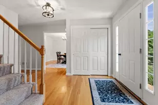7 Evergreen Ln, Sturbridge, MA 01518 - Photo 6