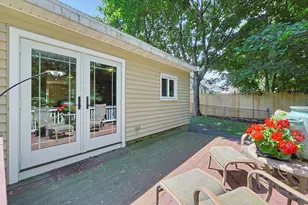 40 Doty Dr, Stoughton, MA 02072 - Photo 2