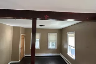 28 Joyce St, Webster, MA 01570 - Photo 2