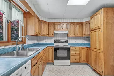 250 Salem Street, Haverhill, MA 01835 - Photo 12
