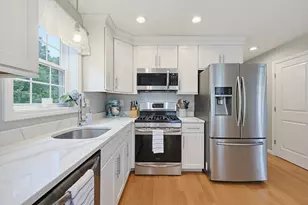 95 Riley Rd, Tyngsborough, MA 01879 - Photo 6