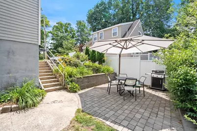 46 Macarthur Rd, Stoneham, MA 02180 - Photo 10