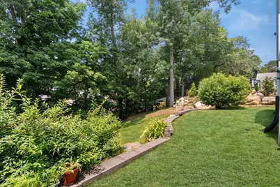 46 Macarthur Rd, Stoneham, MA 02180 - Photo 20